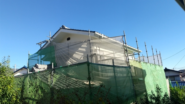 外壁塗装における飛散防止ネットの重要性と多彩なメリット【苫小牧市・千歳市の皆さま】